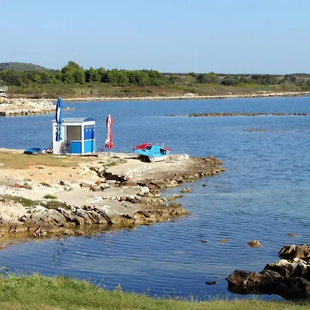 Family Friendly House With A Swimming Pool Liznjan, Medulin - 20798 Holiday home Liznjan