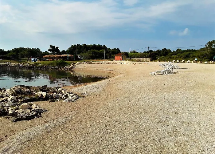 Family Friendly House With A Swimming Pool Liznjan, Medulin - 20798 Сasa de vacaciones